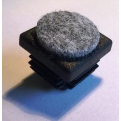 Prop firkantet med filt