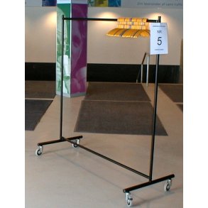 Siemens Arena garderobestativ efter opgave