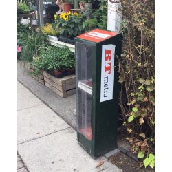 METRO / BT avisstandere 