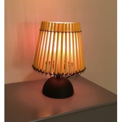 Tom Rossau pencillampe