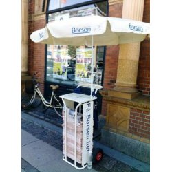 Avisvogn - newspaper display