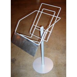 Avisstander B - newspaper display